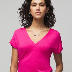 White House Black Market Power Tee - Size S - Color Sari (hot pink)
